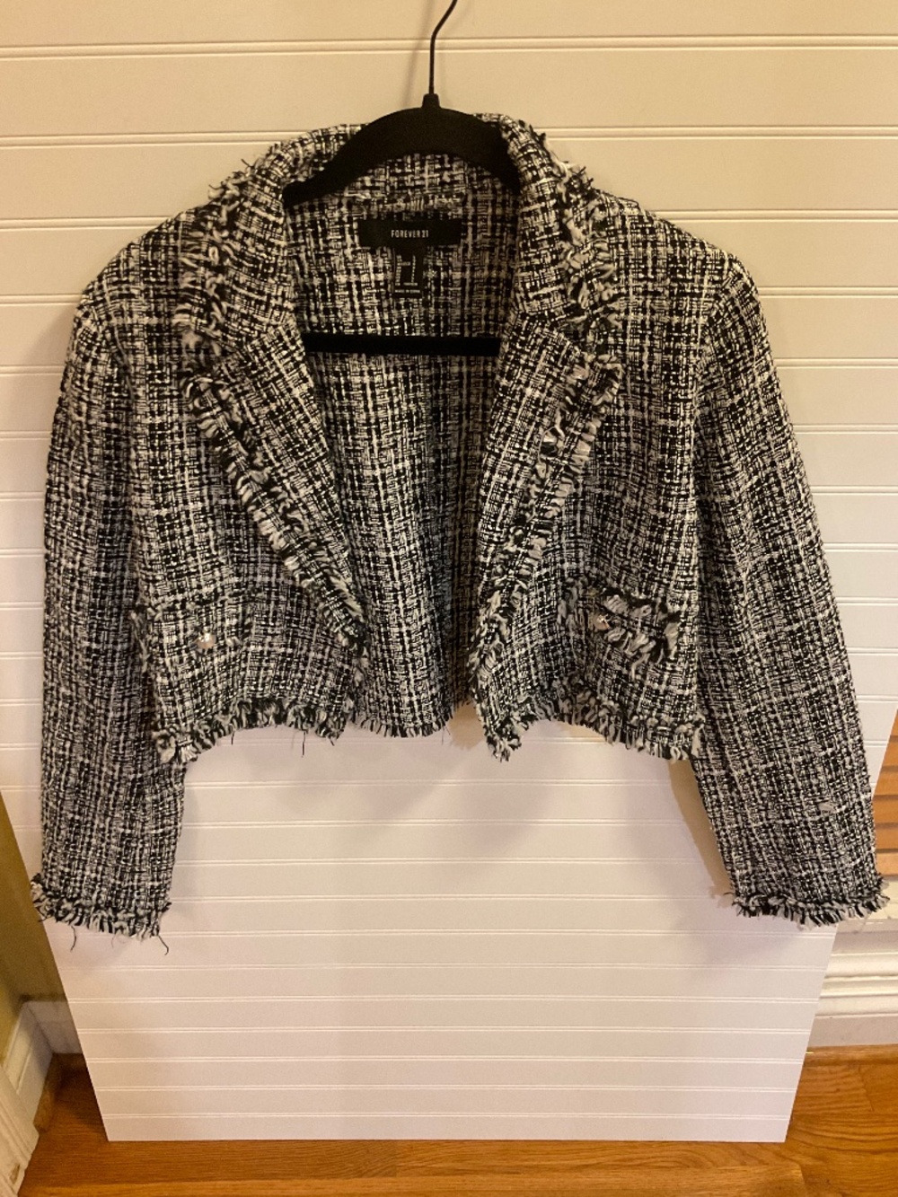 Forever 21 Women’s Large Black White Tweed Boucle Jacket Fringe Trim Open Front